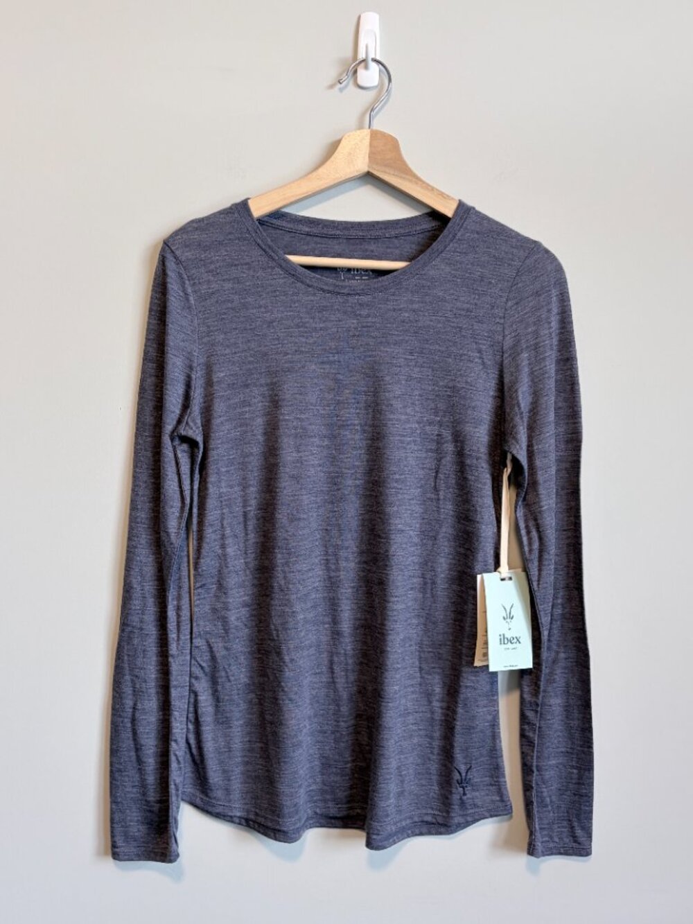 ibex Long Sleeve Crew Next To Skin Merino Wool Base Layer Blue Women Size S - Picture 2 of 10